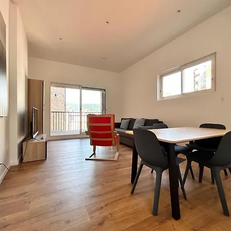 Tour D'auvergne - En Plein Centre Ville, Proche De La Cathedrale Et De La Place De Jaude Διαμέρισμα *