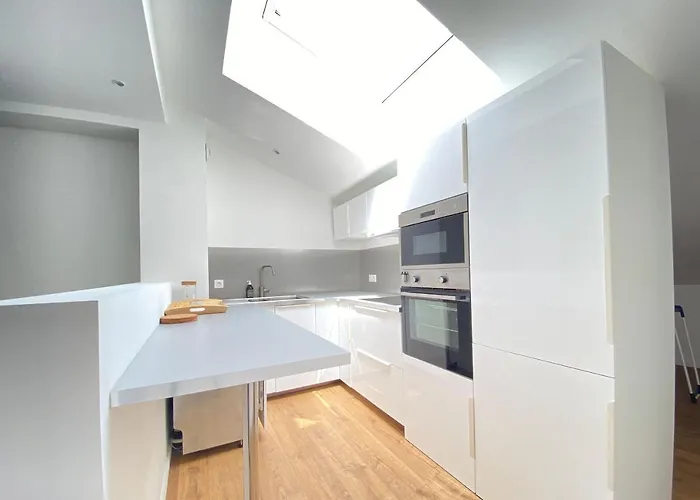 Appartement Tour D'auvergne - En Plein Centre Ville, Proche De La Cathédrale Et De La Place De Jaude *