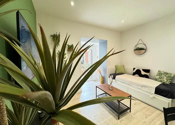 Tour D'auvergne - En Plein Centre Ville, Proche De La Cathedrale Et De La Place De Jaude 클레르몽페랑