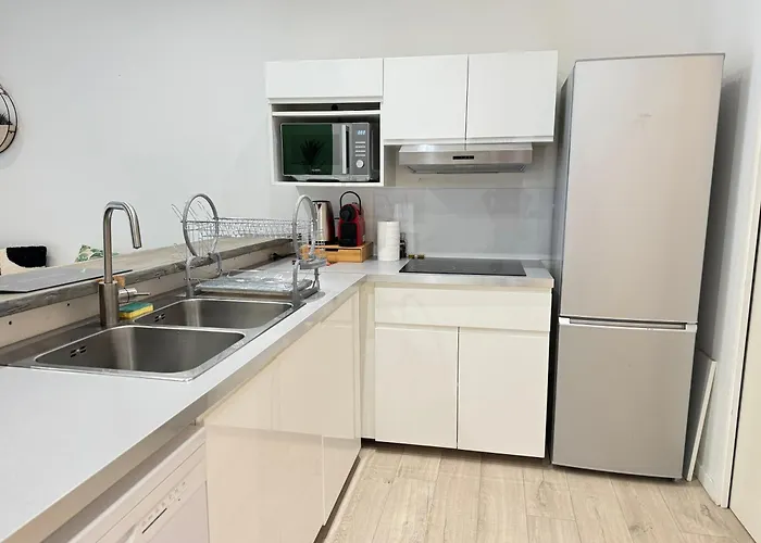 Appartement Tour D'auvergne - En Plein Centre Ville, Proche De La Cathédrale Et De La Place De Jaude Clermont-Ferrand