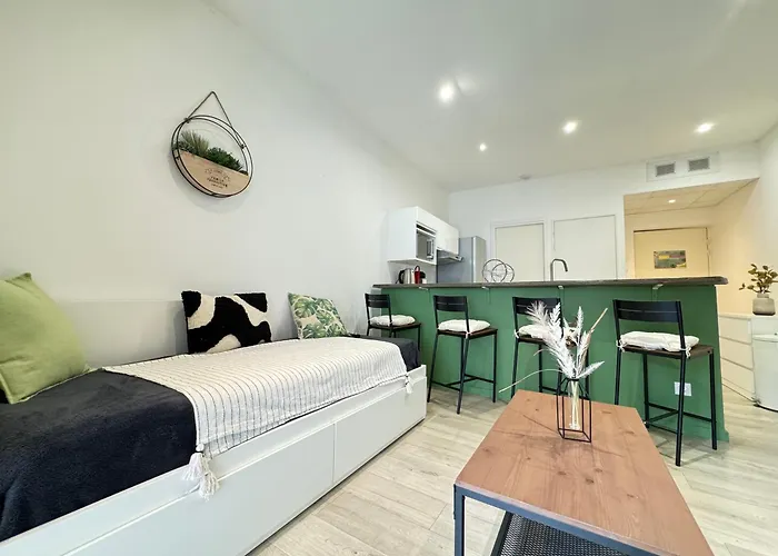 Appartement Tour D'auvergne - En Plein Centre Ville, Proche De La Cathédrale Et De La Place De Jaude