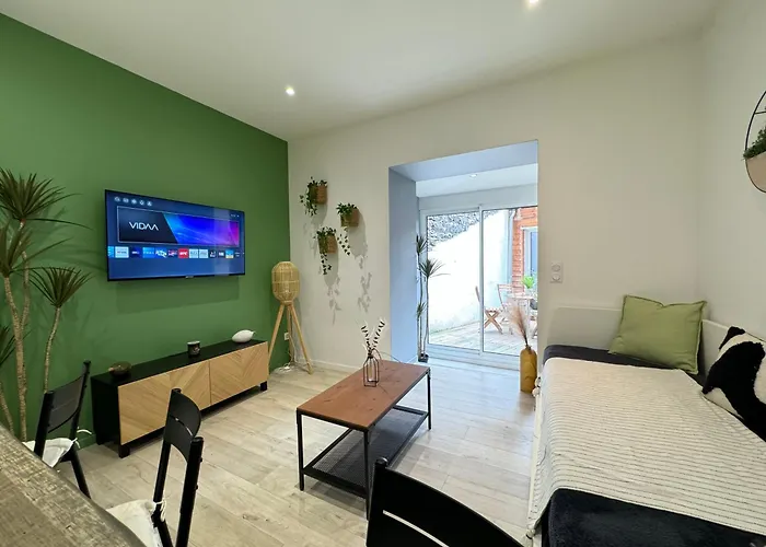 Appartement Tour D'auvergne - En Plein Centre Ville, Proche De La Cathédrale Et De La Place De Jaude *