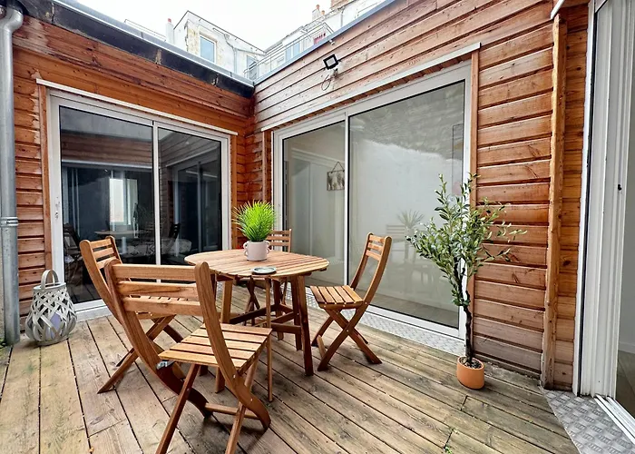 Appartement Tour D'auvergne - En Plein Centre Ville, Proche De La Cathédrale Et De La Place De Jaude *