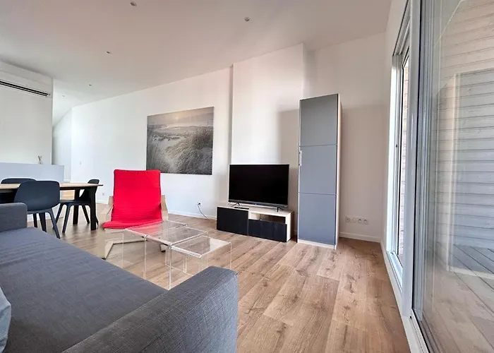 Tour D'auvergne - En Plein Centre Ville, Proche De La Cathedrale Et De La Place De Jaude 클레르몽페랑