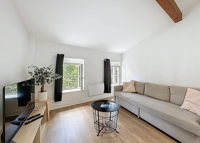 Tour D'auvergne - En Plein Centre Ville, Proche De La Cathédrale Et De La Place De Jaude